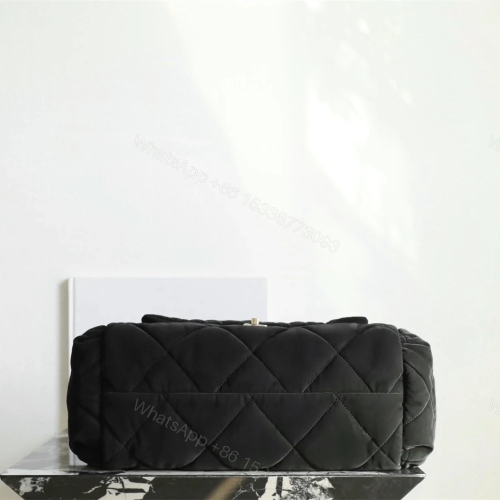 View 4 of 高仿Chanel*25N系列AS5055絲絨單肩包黑色免檢版