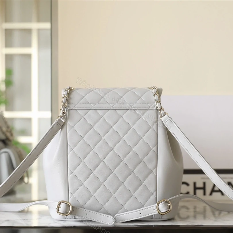 View 2 of 高仿Chanel*24K系列AS2908小牛皮淡灰雙肩包大號免檢版