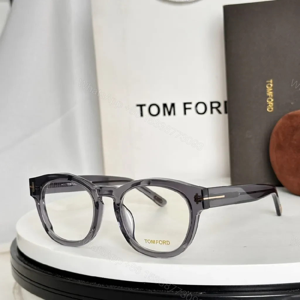 View 4 of Luxury Round-Frame Eyewear: Subtle Gold Accents, Lightweight Acetate