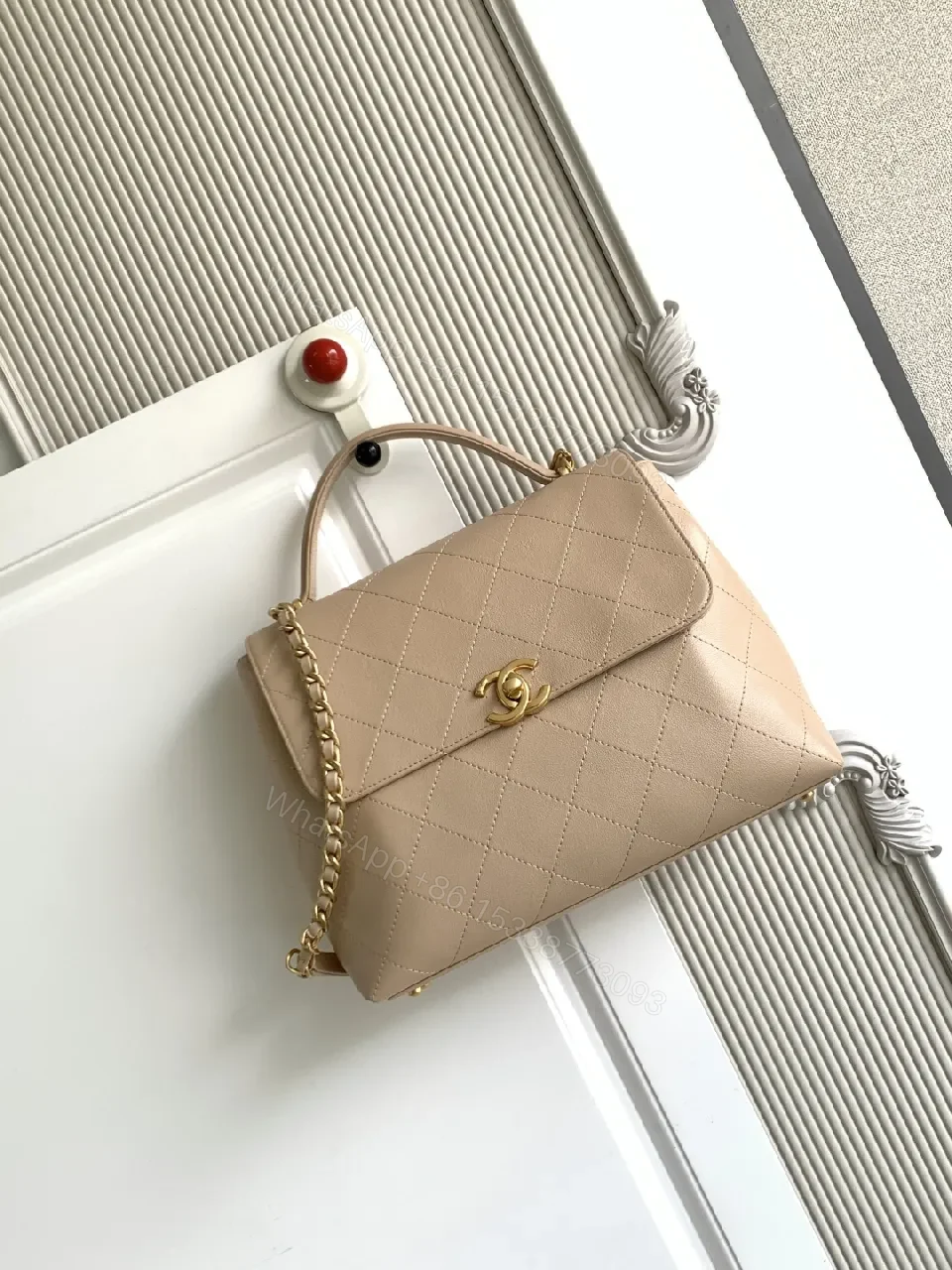 Quilted Nude Leather Bag: Minimalist Luxury Crossbody — view 1