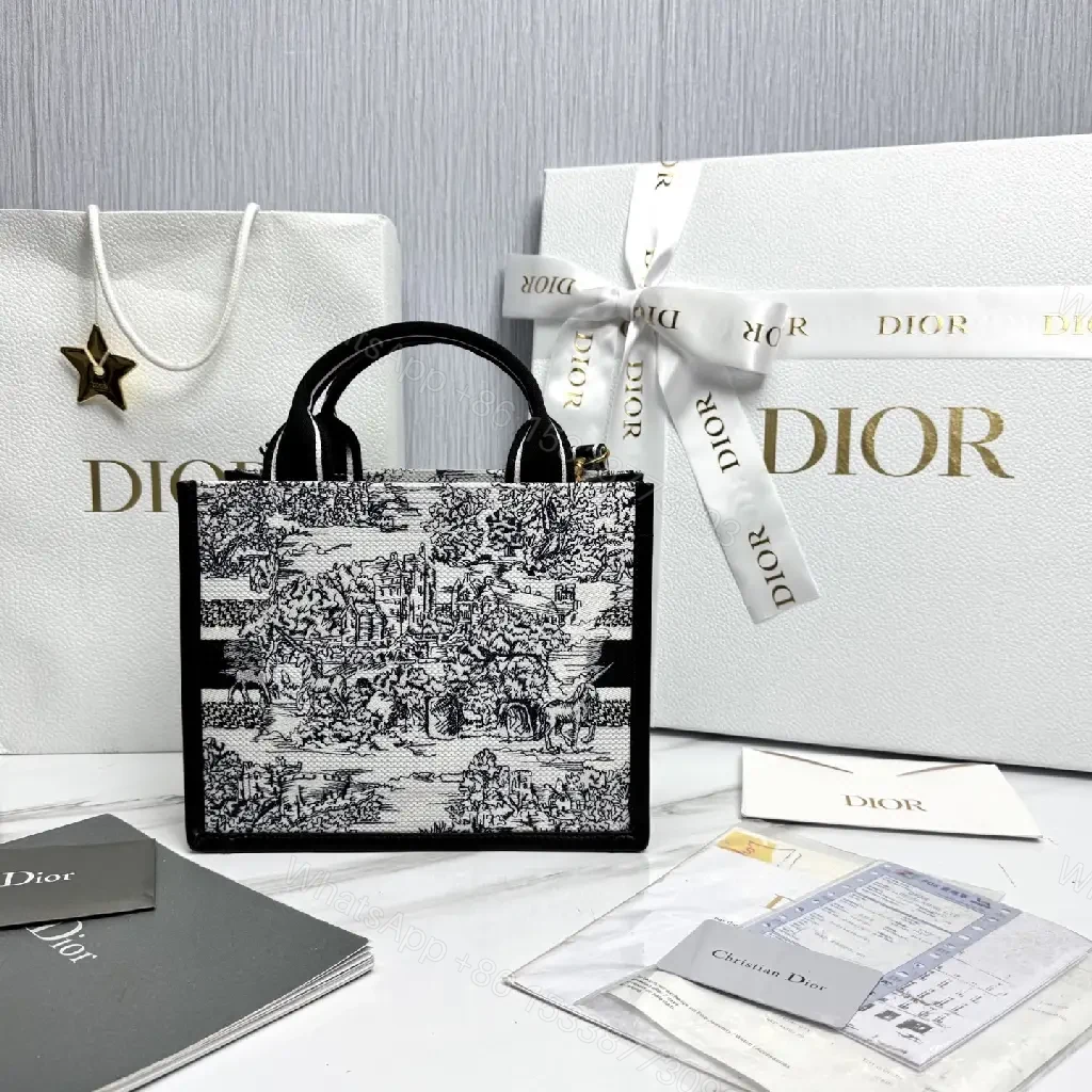 View 10 of Monochrome Luxe Tote: Structured Compact Everyday Carry