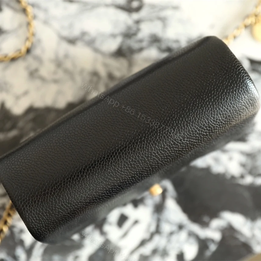 View 6 of 高仿Chanel*24K系列AS5218迷你牛皮單肩包