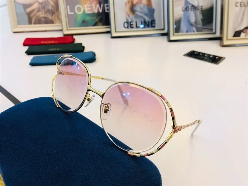 GUCCI SUNGLASSES – GST18 — view 1