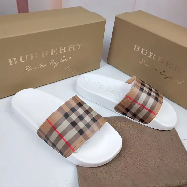 Iconic Burberry Check Slides: Luxury Comfort Footbed — view 1