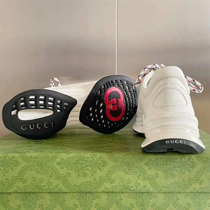 View 4 of MEN’S GUCCI RUN SNEAKER – GC141