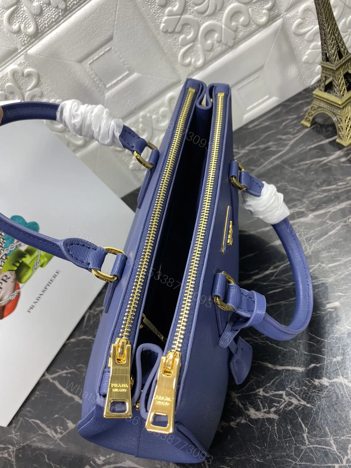View 5 of PRA GALLERIA 32 BAG IN NAVY BLUE SAFFIANO LEATHER