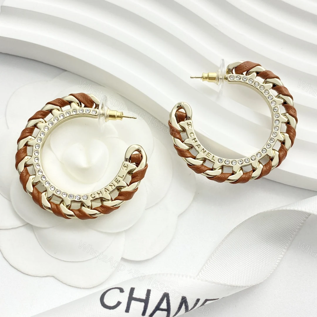 Chanel 原單咖啡色圈圈耳環 女士皮革金屬混搭大耳圈 — view 1