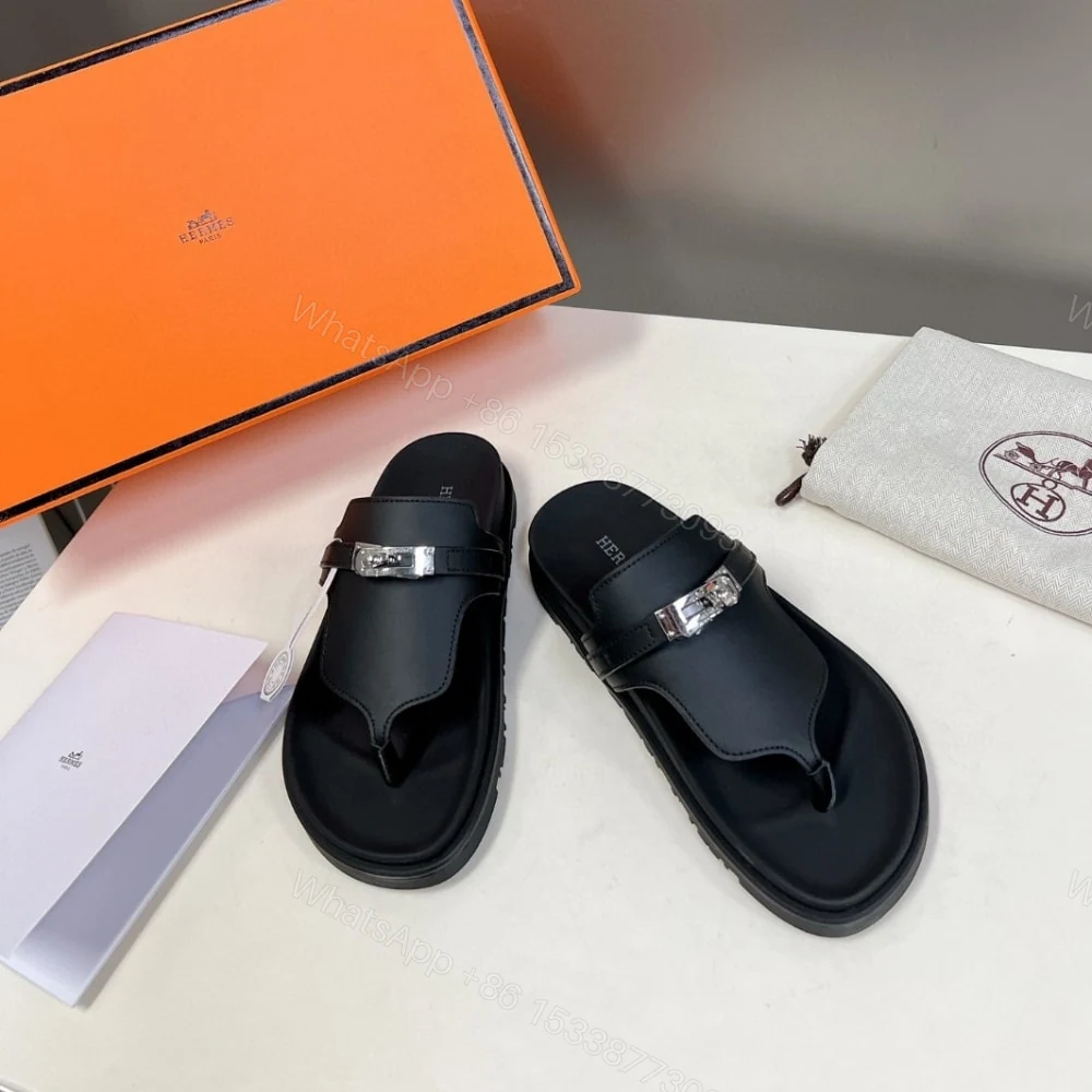 View 2 of HERMES EMPIRE SANDAL NOIR H252300Z 02340