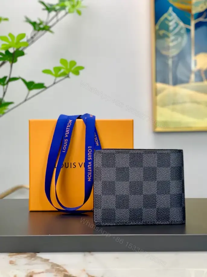 View 3 of LV MULTIPLE WALLET DAMIER GRAPHITE – RRG097