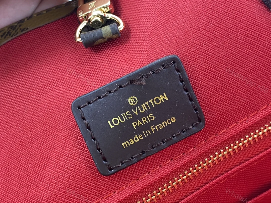 View 4 of LOUIS VUITTON Onthego MM