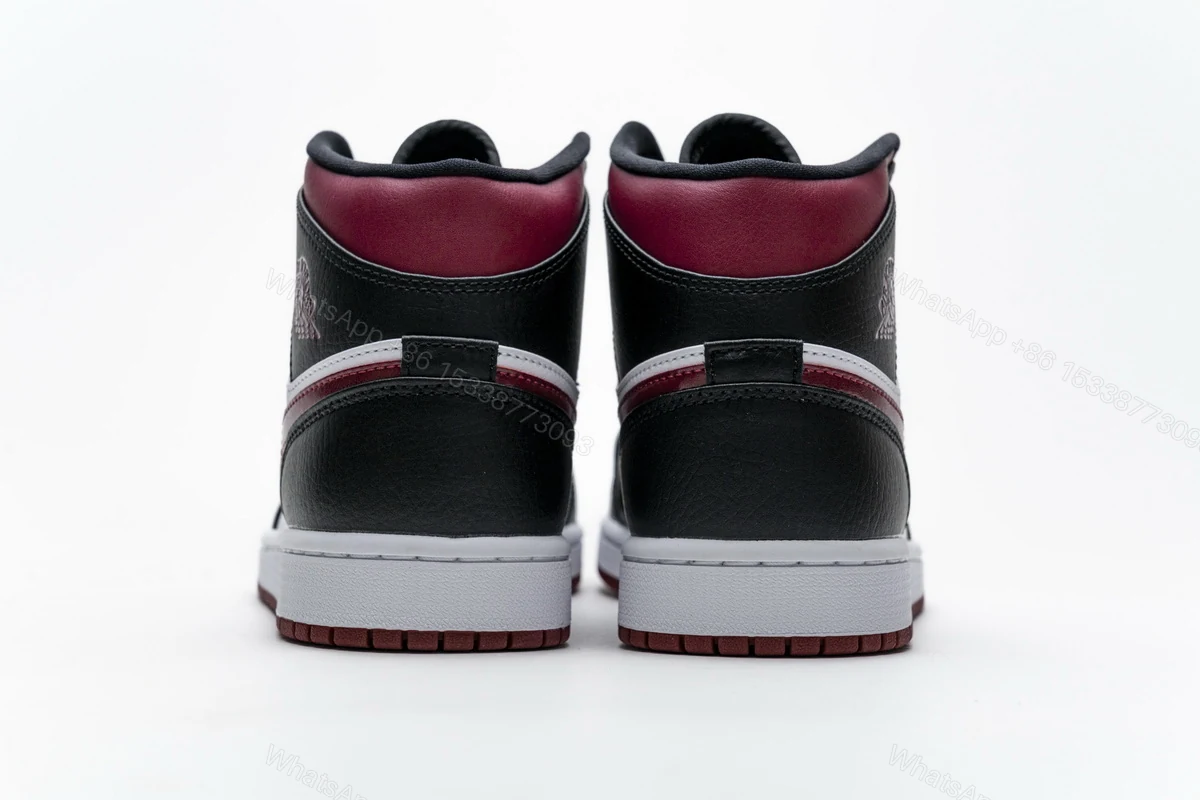 View 4 of (OG)Air Jordan 1 Mid Bred Toe 554724-066