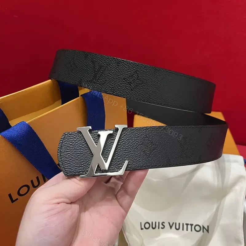 Black Leather Belt – Pebbled Grain, Silver LV Buckle, Classic Luxury — view 1