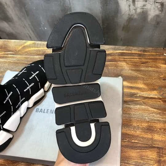 View 7 of BALENCIAGA SPEED 2.0 LOGO-PRINT SNEAKERS – BB152