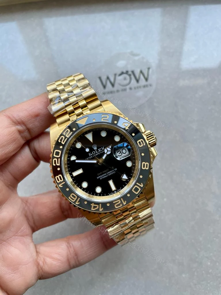 EWF Factory 1:1 Rolex GMT-Master II 126718GRNR 904L YG Black Dial Dots VR3285 — view 1