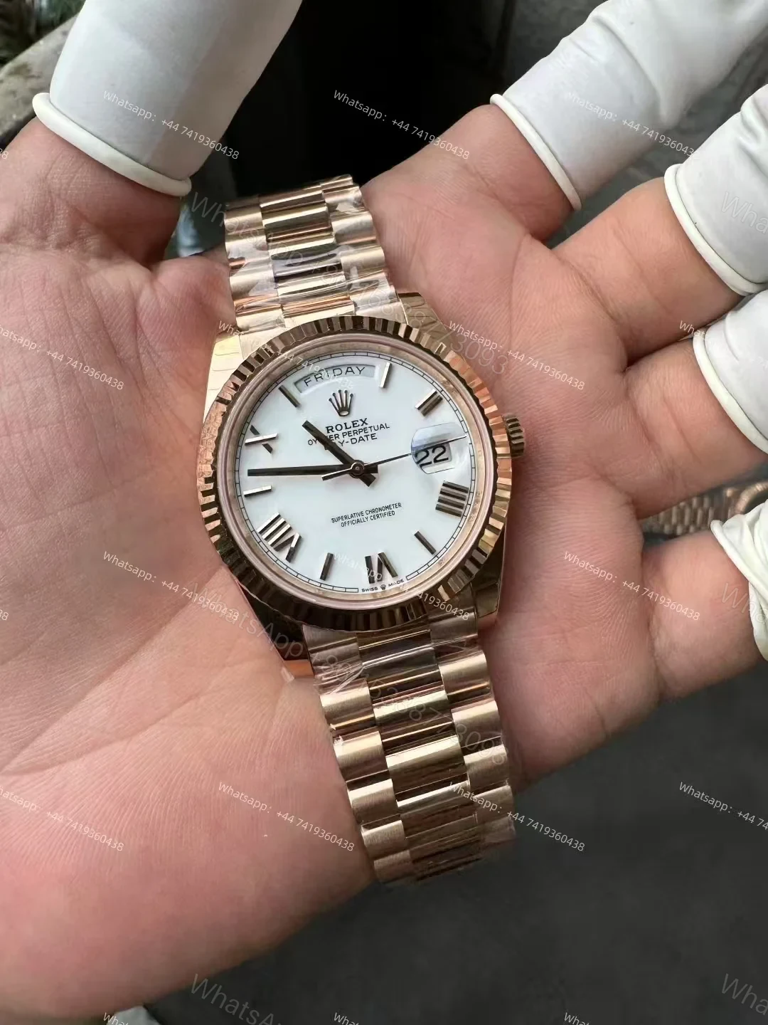 Rolex Day-Date M228235-0032 1:1 Replica Rose Gold White Dial 40MM 3255 Movement Presidential Bracelet Super Clone Watch — view 1