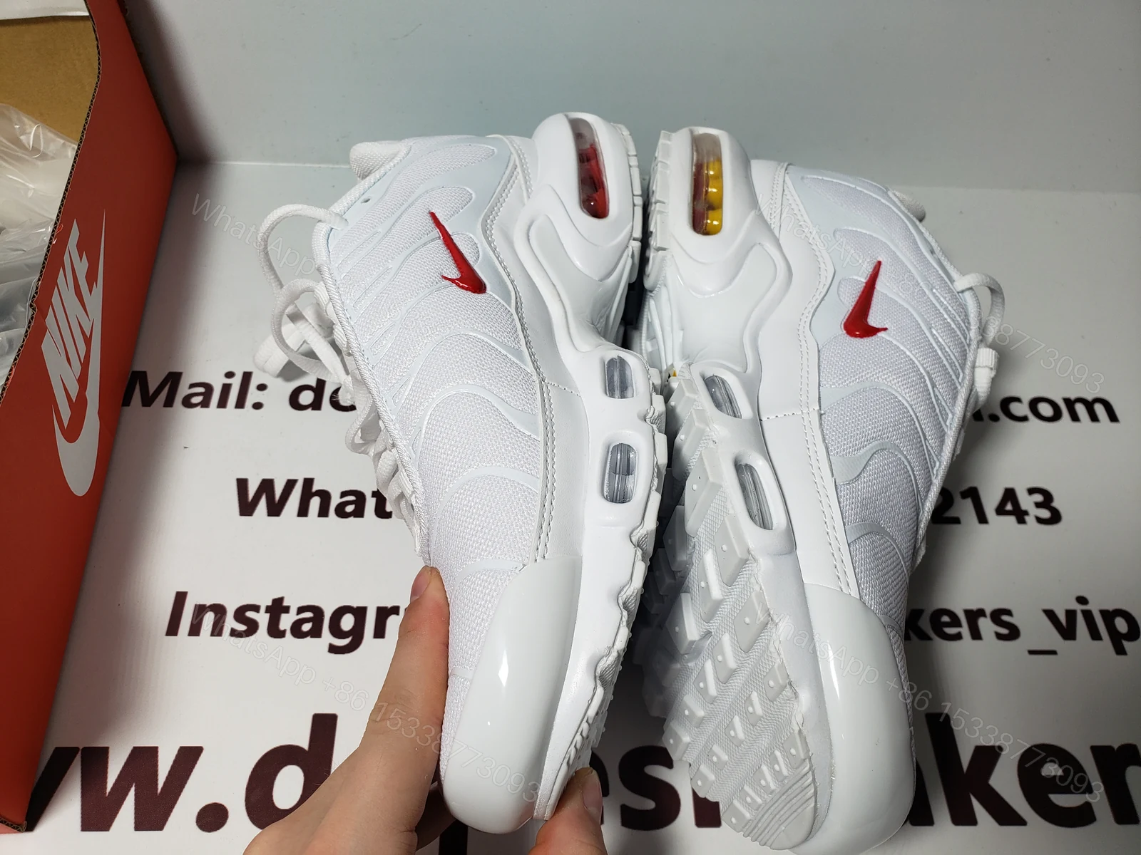 View 2 of Nike Fake Air Max Plus Supreme White DA1472-100(TN)