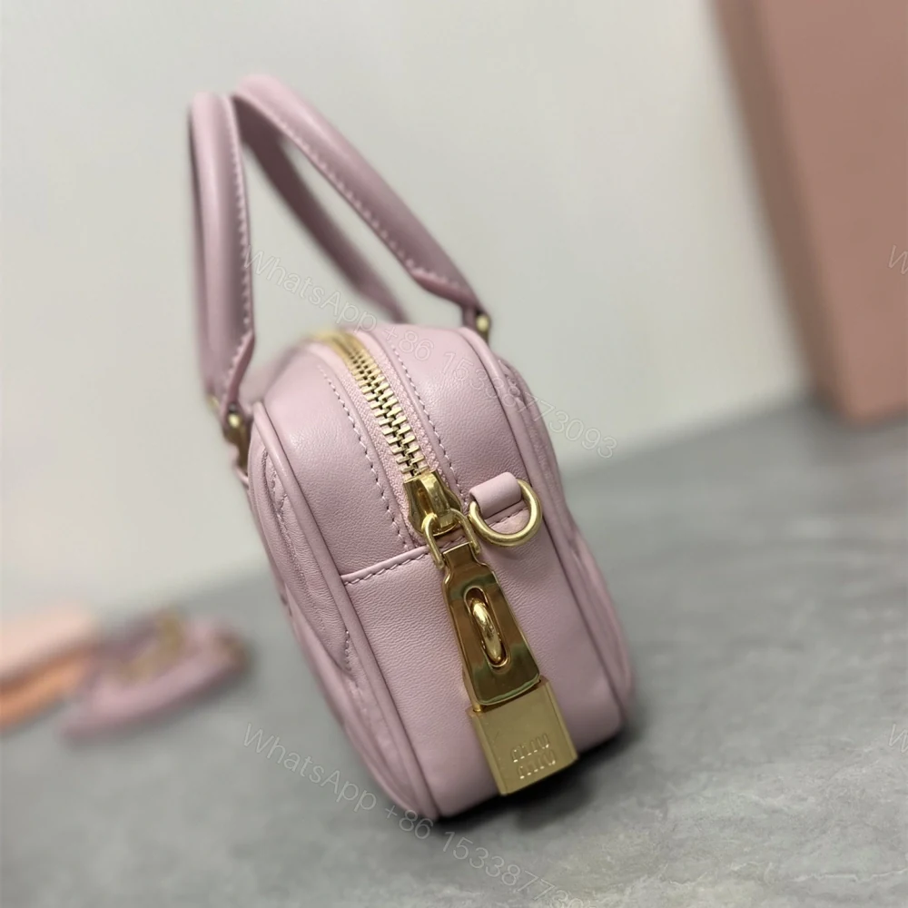 View 4 of 高仿miumiu繆繆TooPretty系列5BB123保齡球手袋粉色
