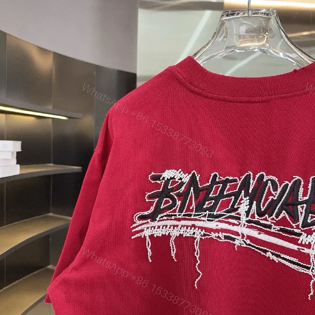 View 9 of Oversized Graphic Crewneck Tee: Modern Edge, Premium Comfort