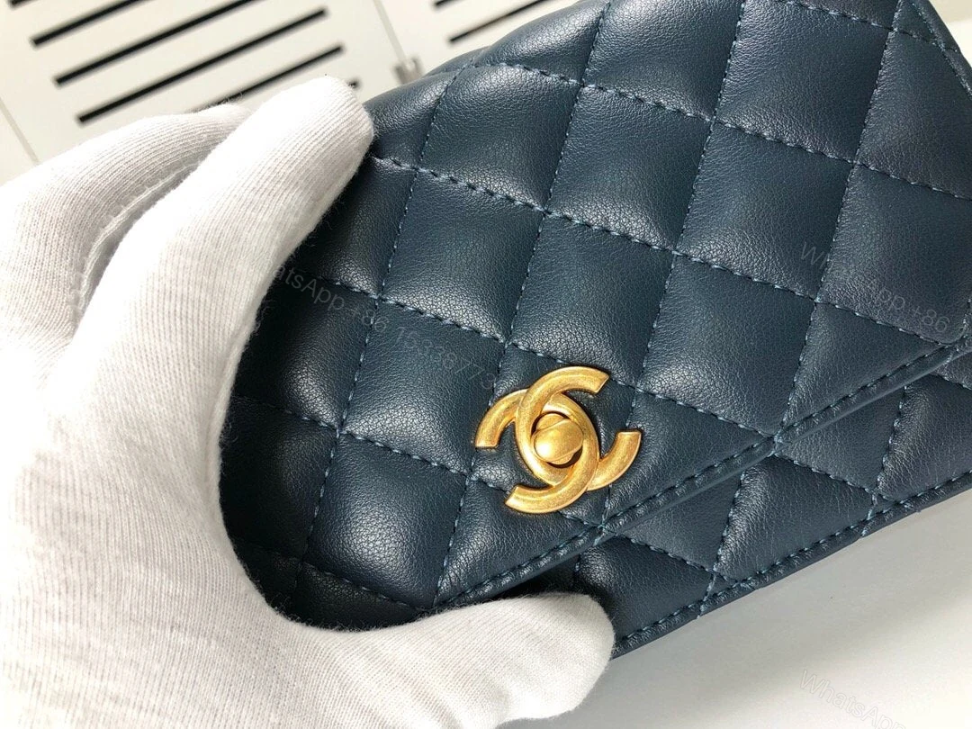 View 8 of Chanel CC Wallet on chain