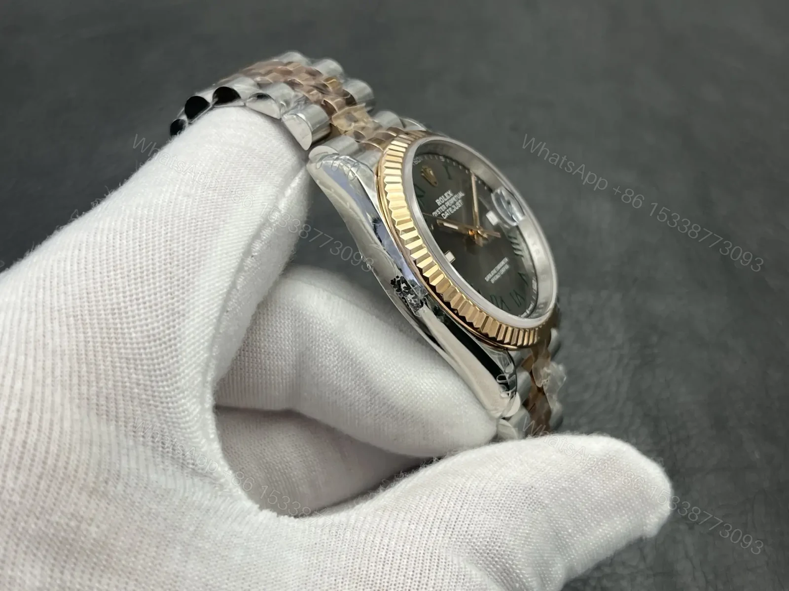 View 5 of Rolex Datejust 31 Stainless Steel Rose Gold Fluted Grey Roman Jubilee 278271-0030