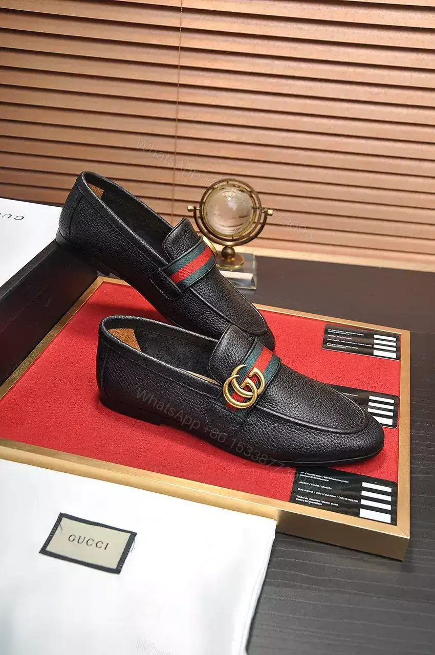 View 2 of GUCCI BLACK LEATHER LOAFER WITH DOUBLE G AND WEB – LDG28