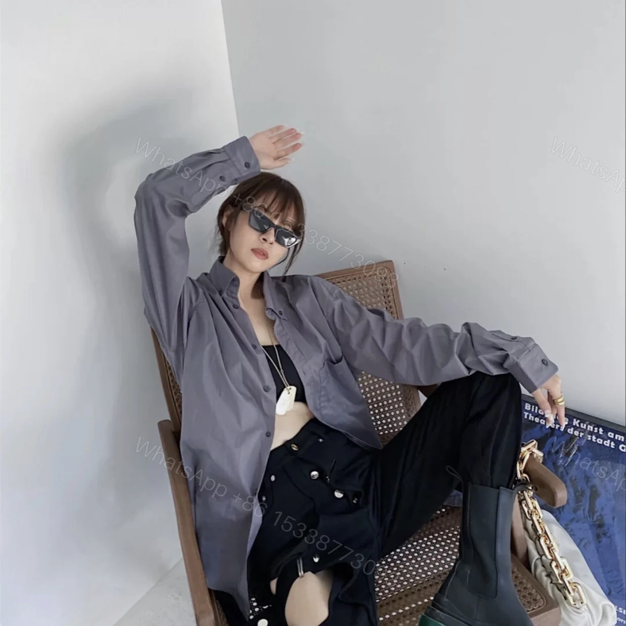 View 16 of 高仿Balenciaga*FW24系列671663純色長袖襯衫