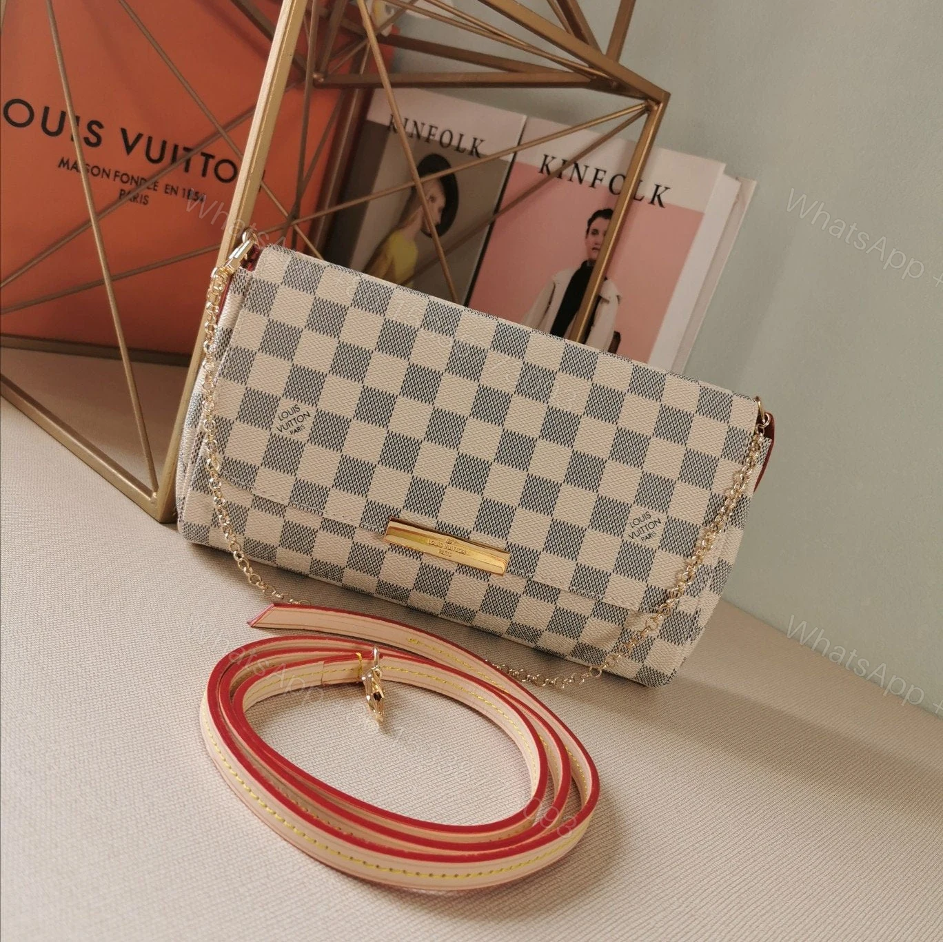 Louis Vuitton Favorite mm Damier Azur — view 1