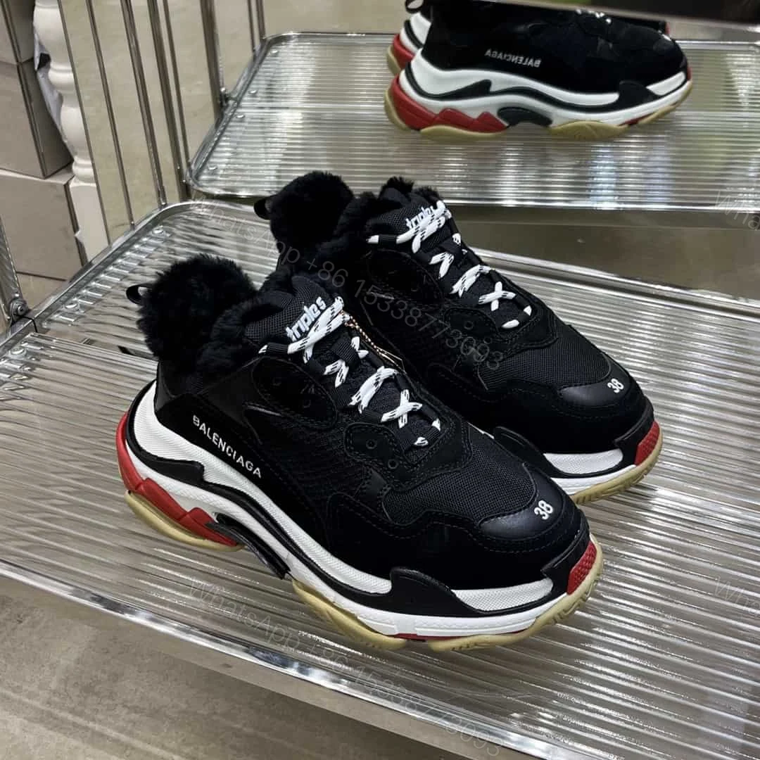 View 2 of BALENCIAGA TRIPLE S SNEAKER – BB202