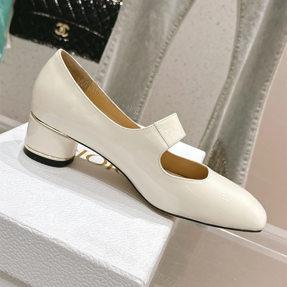 View 4 of 高仿Dior*Miss系列KDC269方頭粗跟單鞋4CM白色漆皮免檢版
