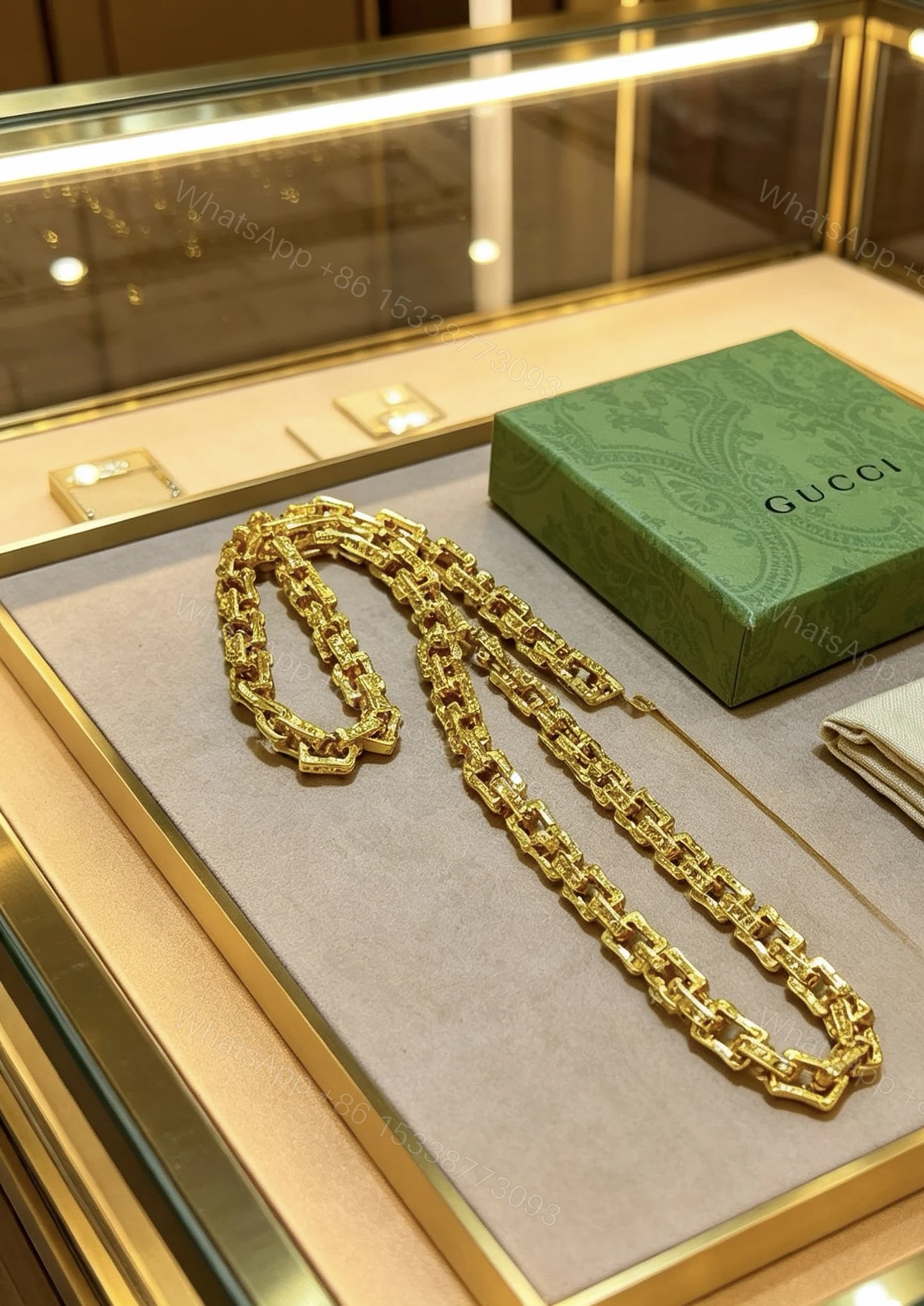 Gucci高仿金色鏈條項鍊 高級質感鍍金設計時尚百搭款 — view 1