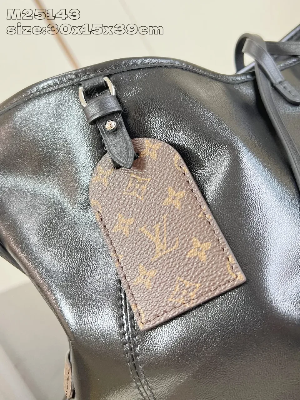 View 5 of Black Leather Hobo Bag: Subtle Hardware, Timeless Luxury