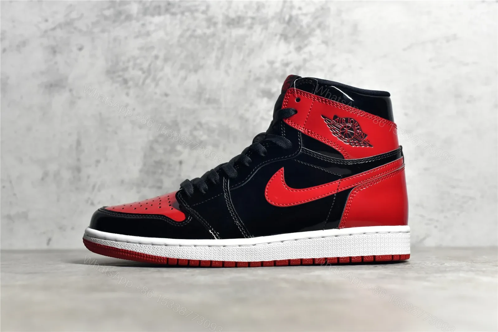 Air Jordan 1 Retro High OG “Patent Bred” Reps — view 1
