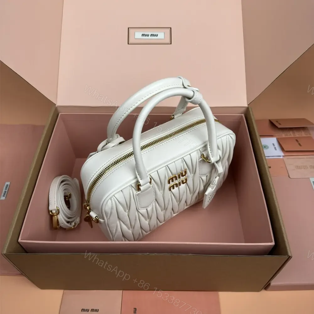 View 4 of 高仿miumiu*Arcadie系列5BB124小羊皮單肩包白色大號免檢版