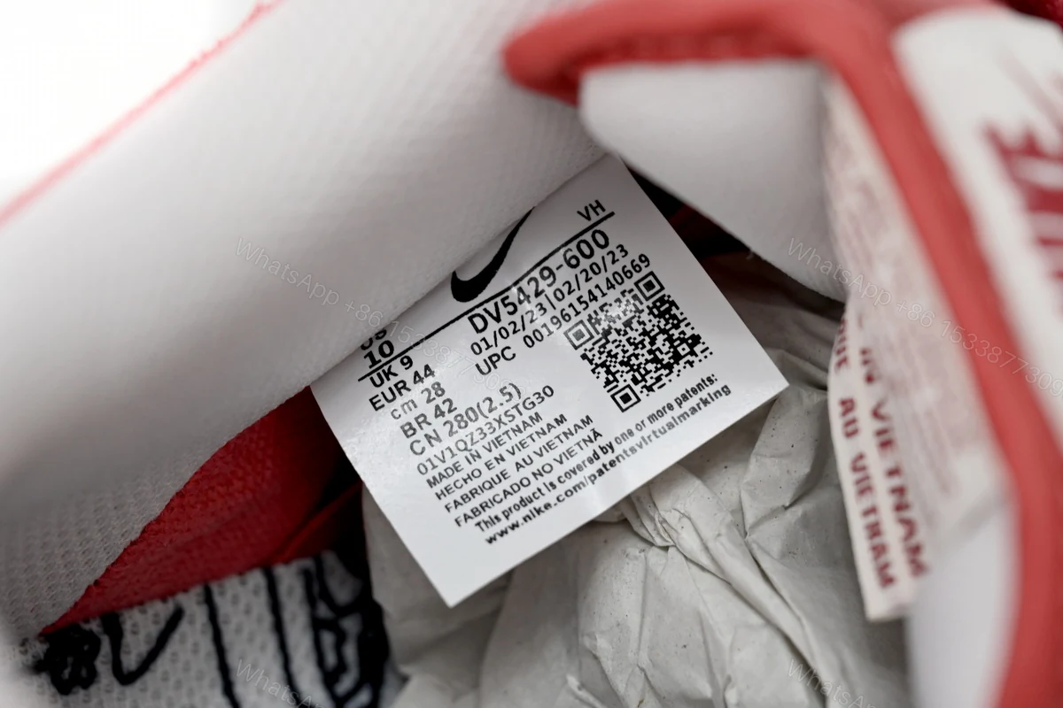 View 11 of Nike Dunk SB Low ‘’Red Gun‘ DV5429-600