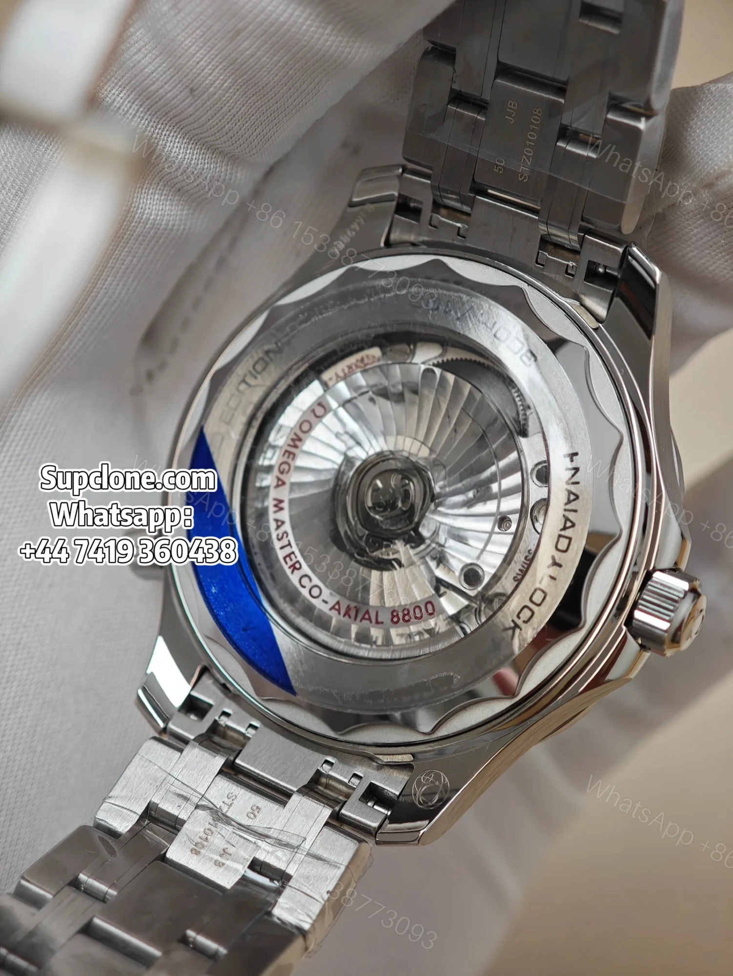 View 13 of Omega Super Clone Seamaster Diver 300M James Bond 210.22.42.20.01.003 42mm