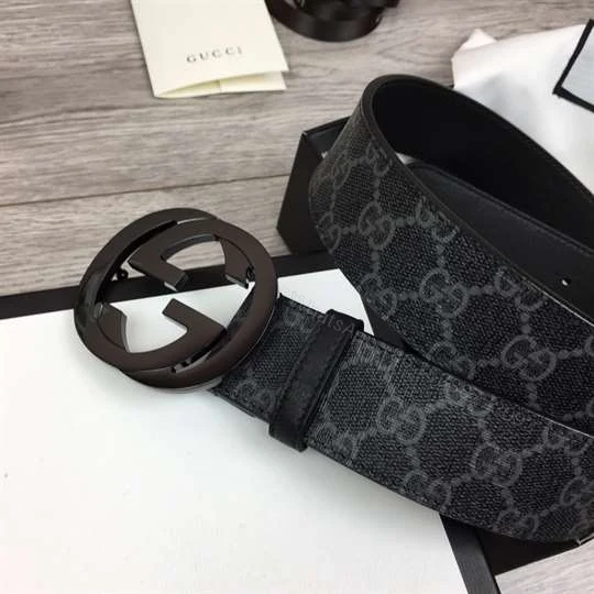 View 3 of GUCCI MEN’S BLACK GG SUPREME BELT WITH G BUCKLE – B32