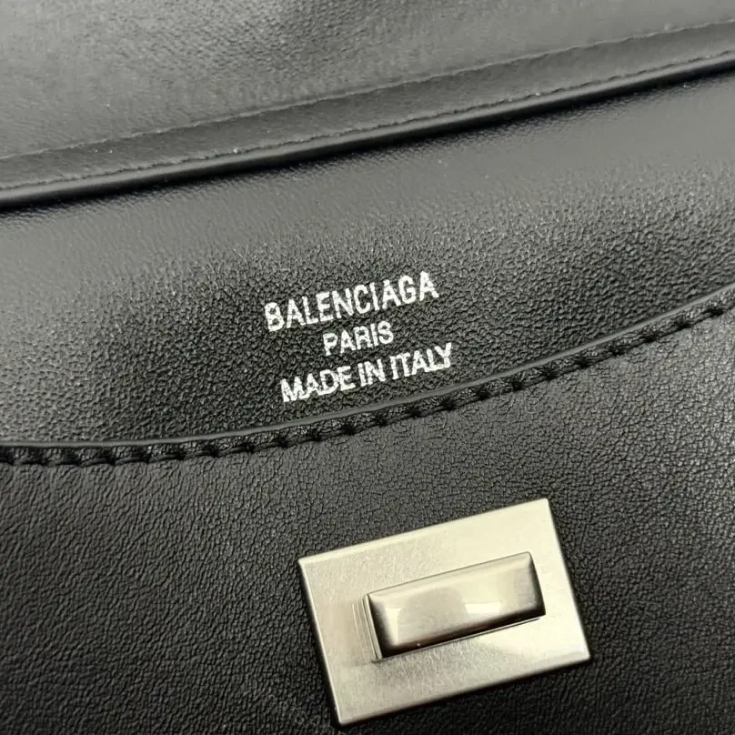 View 11 of 高仿Balenciaga*Rodeo系列6U1000小牛皮手袋黑銀小號號免檢版