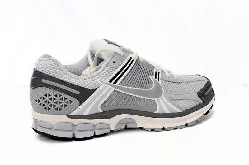 View 9 of Nike Air Zoom Vomero 5 Grie Ge FD9919-001