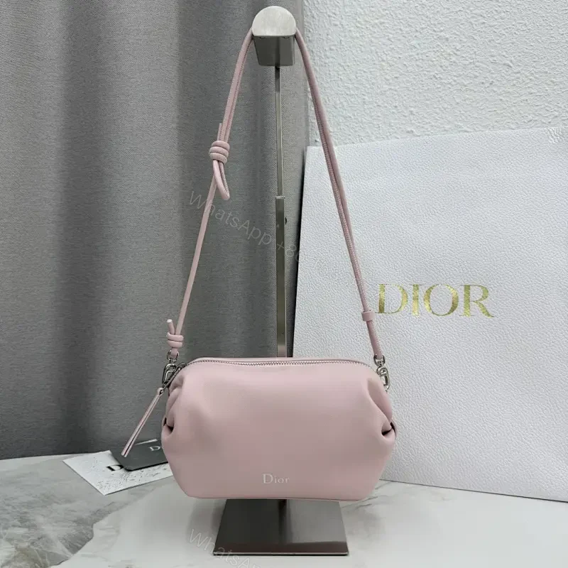 Soft-Pink Leather Crossbody: Lightweight, Everyday Luxury Bag — view 1