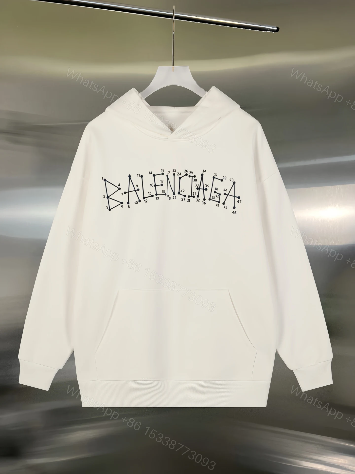 Balenciaga A貨白色連帽衛衣 數字點連線字母設計 趣味滿分 — view 1