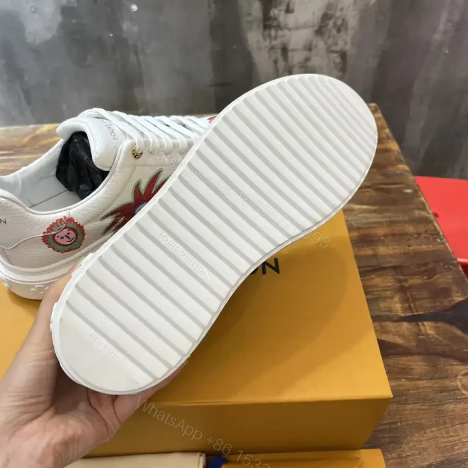 View 4 of LOUIS VUITTON X YAYOI KUSAMA TIME OUT SNEAKERS IN WHITE – LSVT350