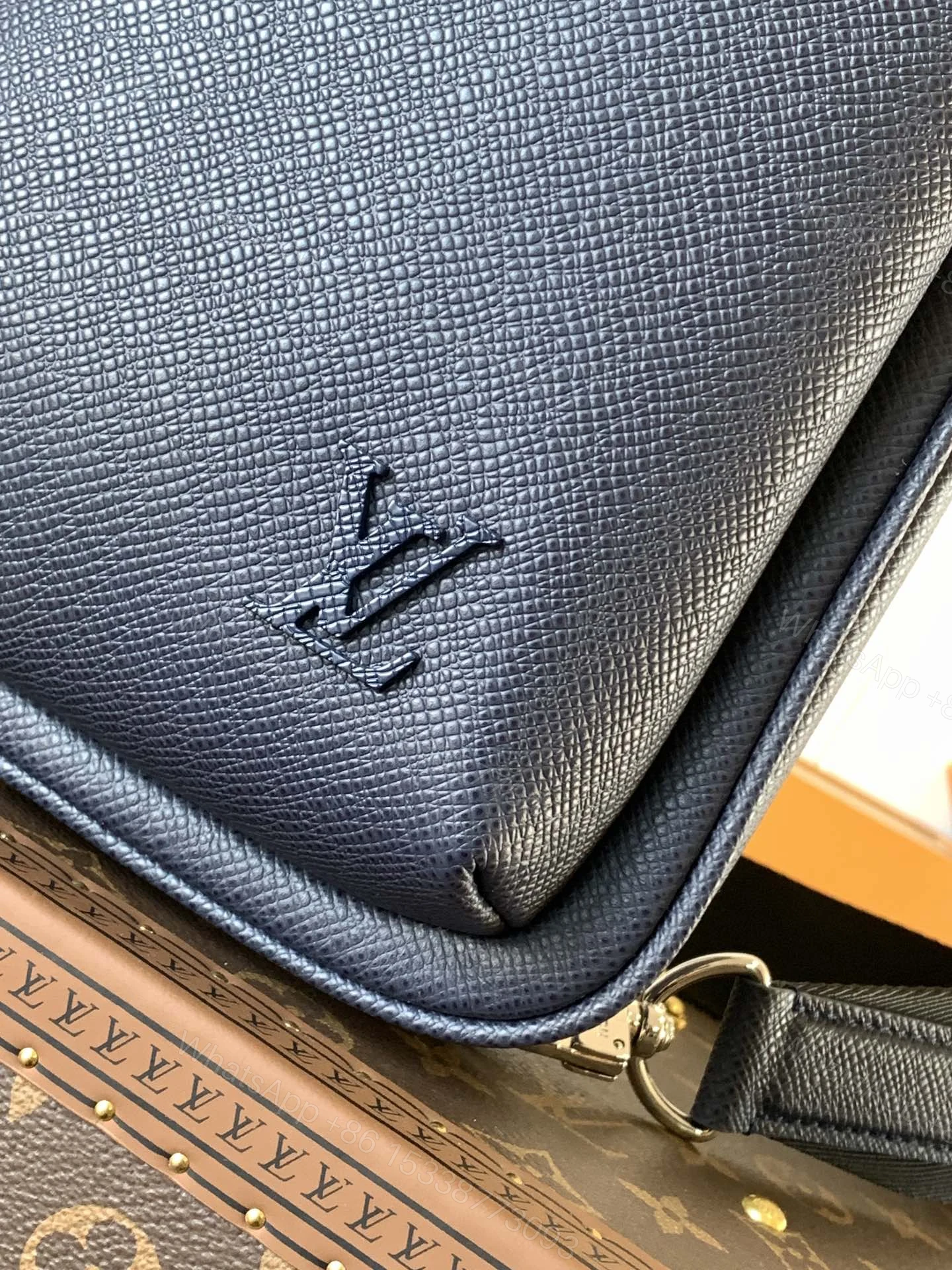 View 8 of LV AVENUE SLINGBAG 31 IN NAVY BLUE TAIGA LEATHER