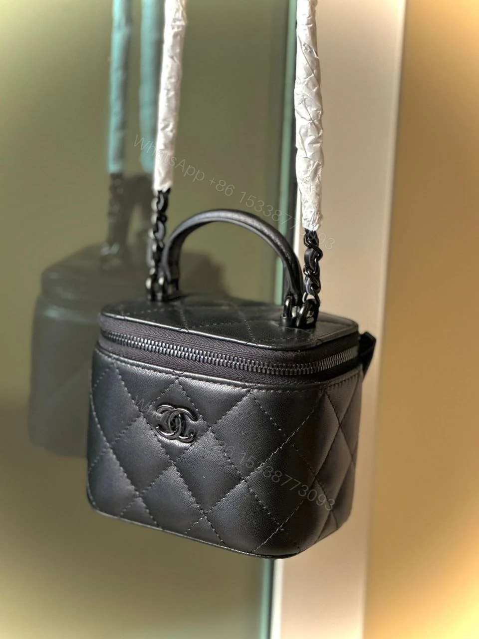 CHANEL – Mini Handle Vanity Case Gold Chain — view 1