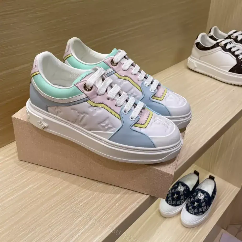 LV TIME OUT SNEAKER – LSVM048 — view 1