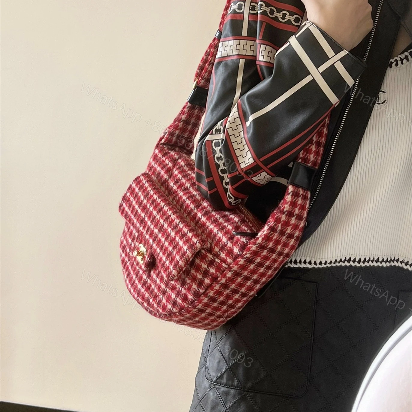 View 11 of 高仿Chanel*24N系列AS5052/Cocomeige Hobo半月包千鳥格免檢版