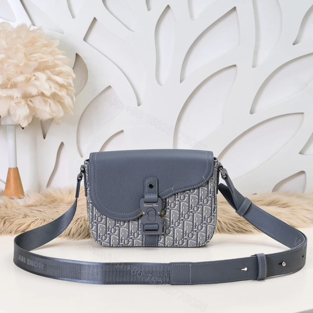 DDior 高仿 Oblique灰藍拼接半月斜背包精品小包 — view 1