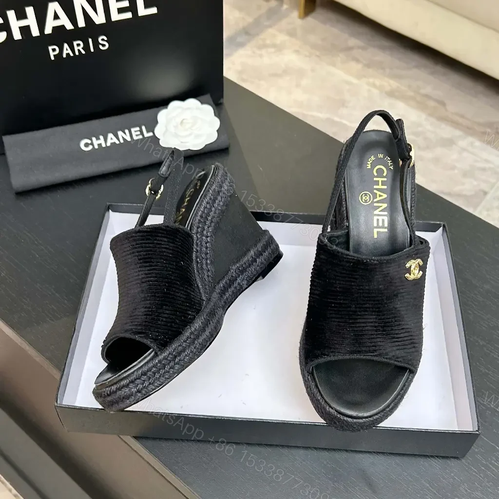 View 4 of Chic Black Textured Slingback Sandals with Gold Logo