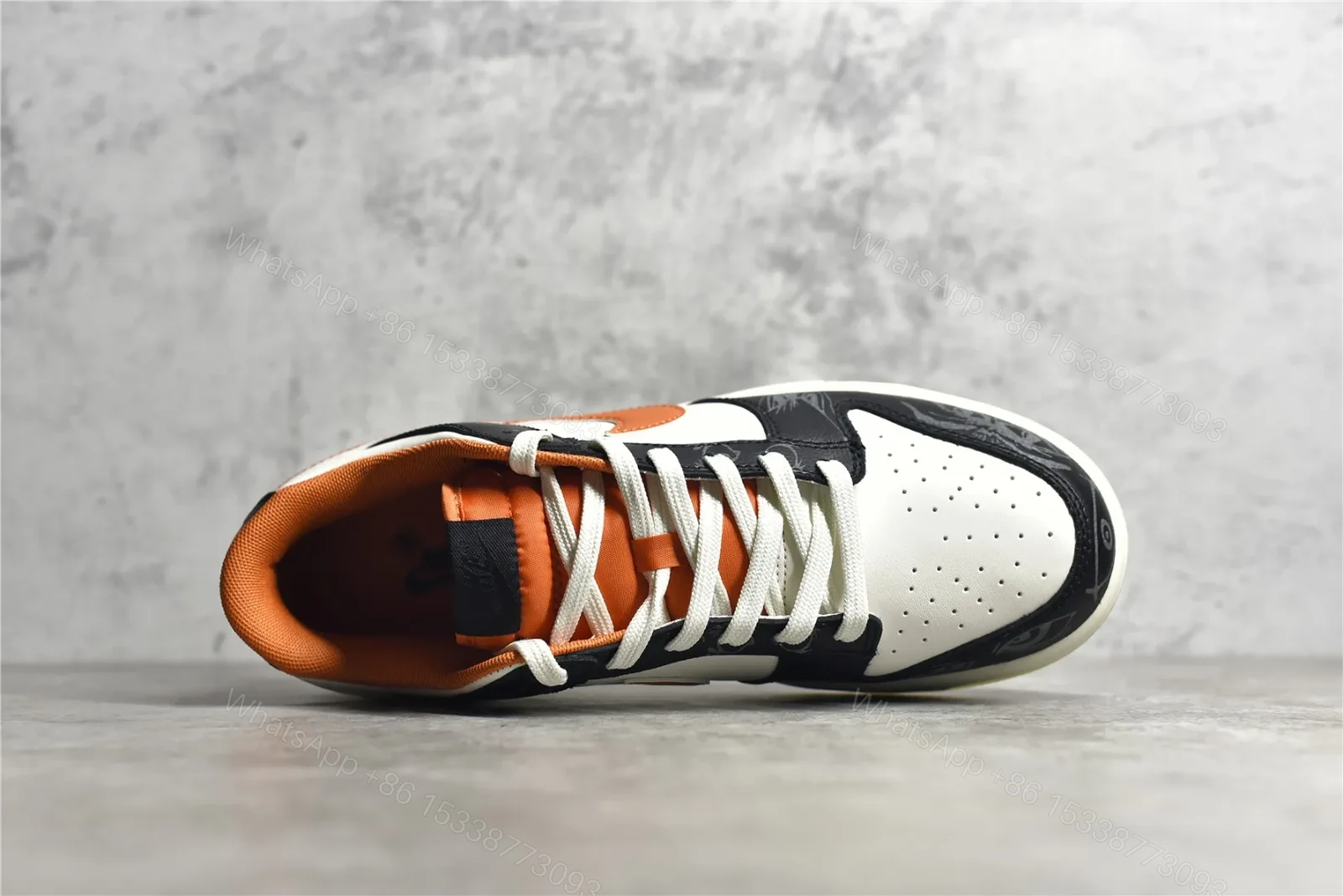 View 6 of DUNK SB LOW PRM HALLOWEEN (2021) Reps