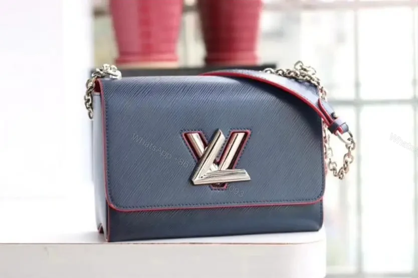 LOUIS VUITTON — view 1