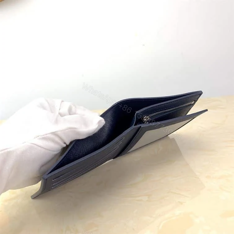 View 3 of CAMMULTIPLE WALLET M30530